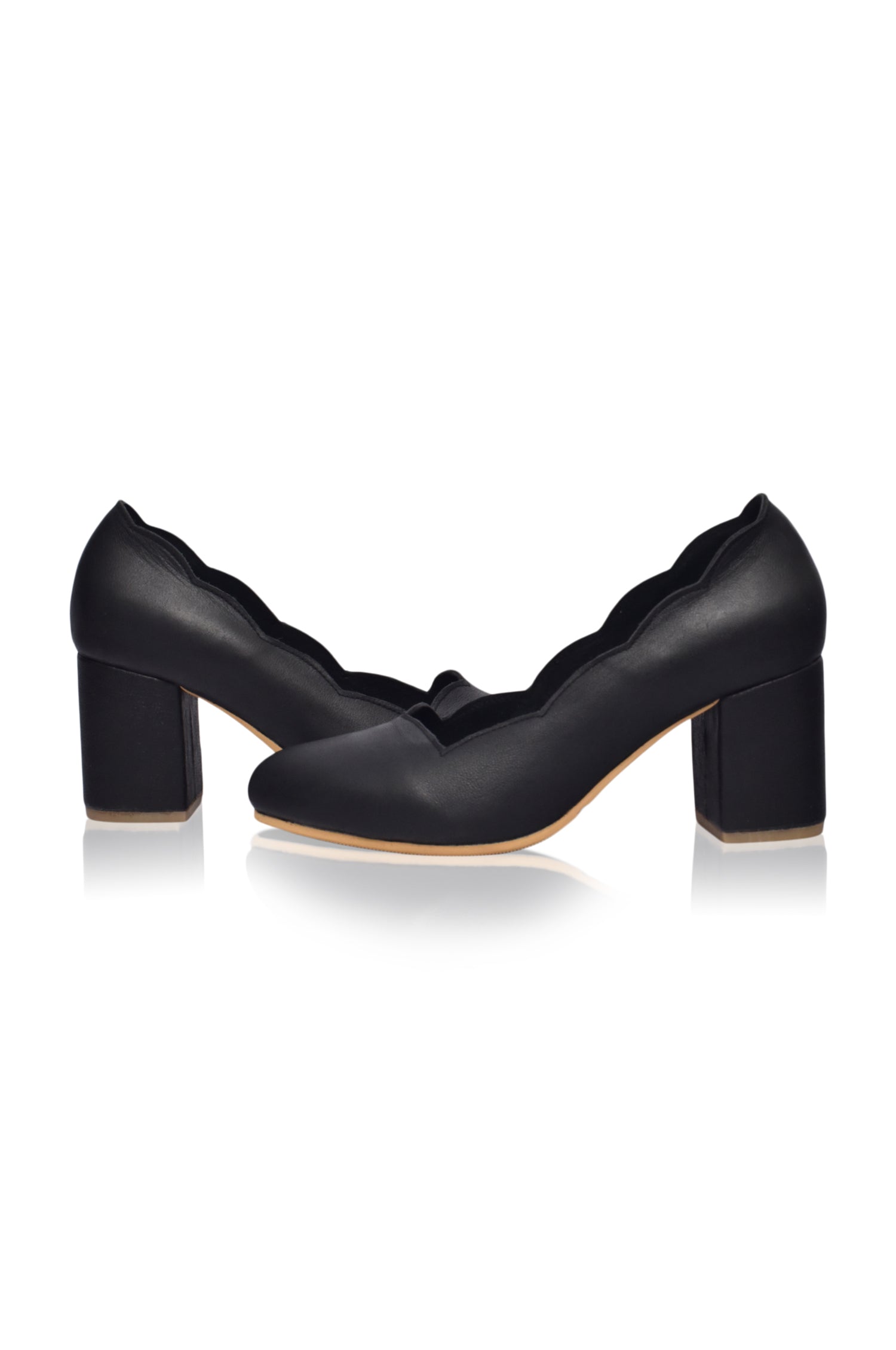 Alia Klassische Leder Pumps